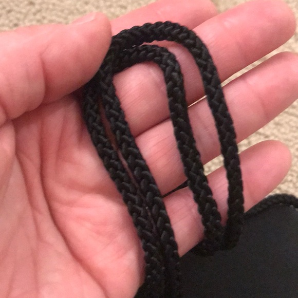 La Regale Black satin clutch evening bag w/ crystal detail - Picture 6 of 8